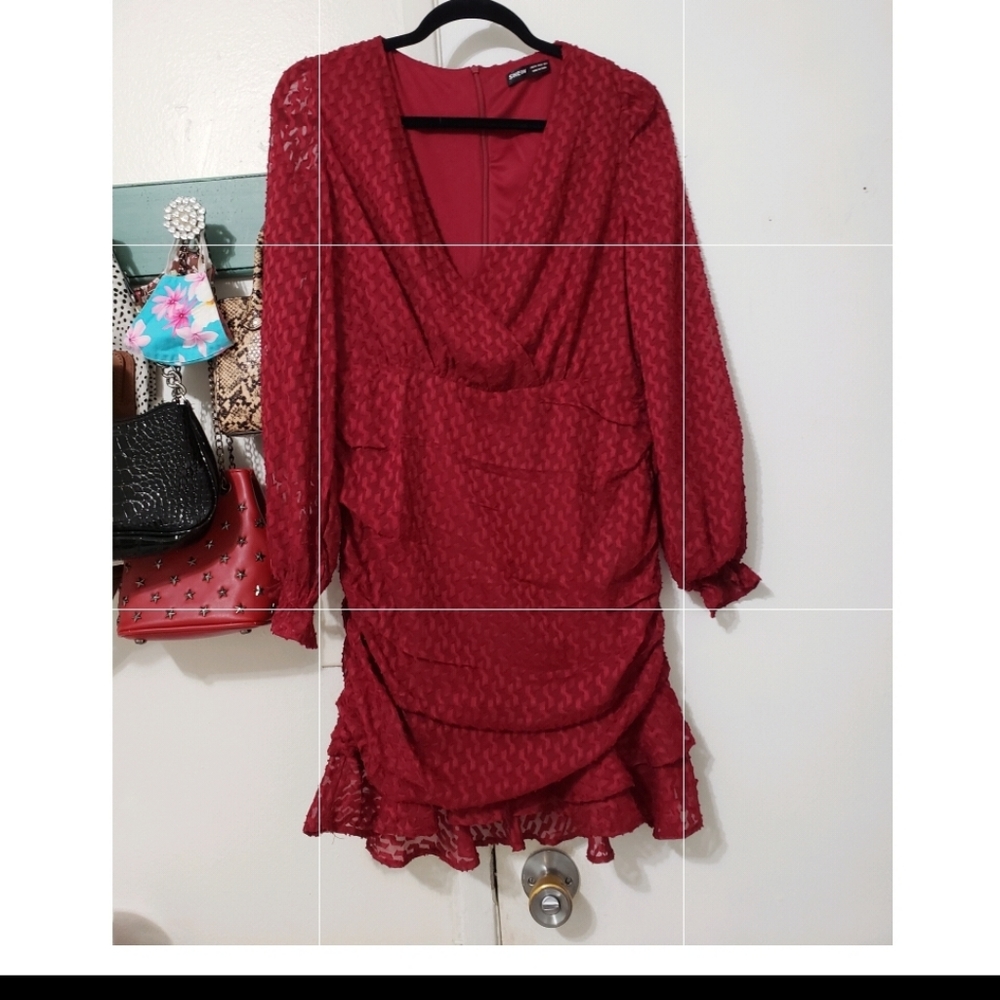 Red Date Night Dress: Size Small
